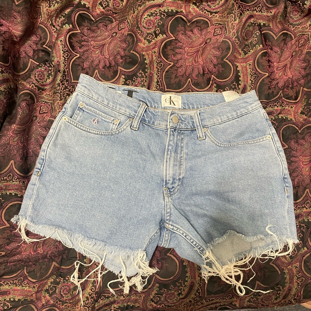 Calvin Klein Jeans Frayed Hem Light Blue Shorts